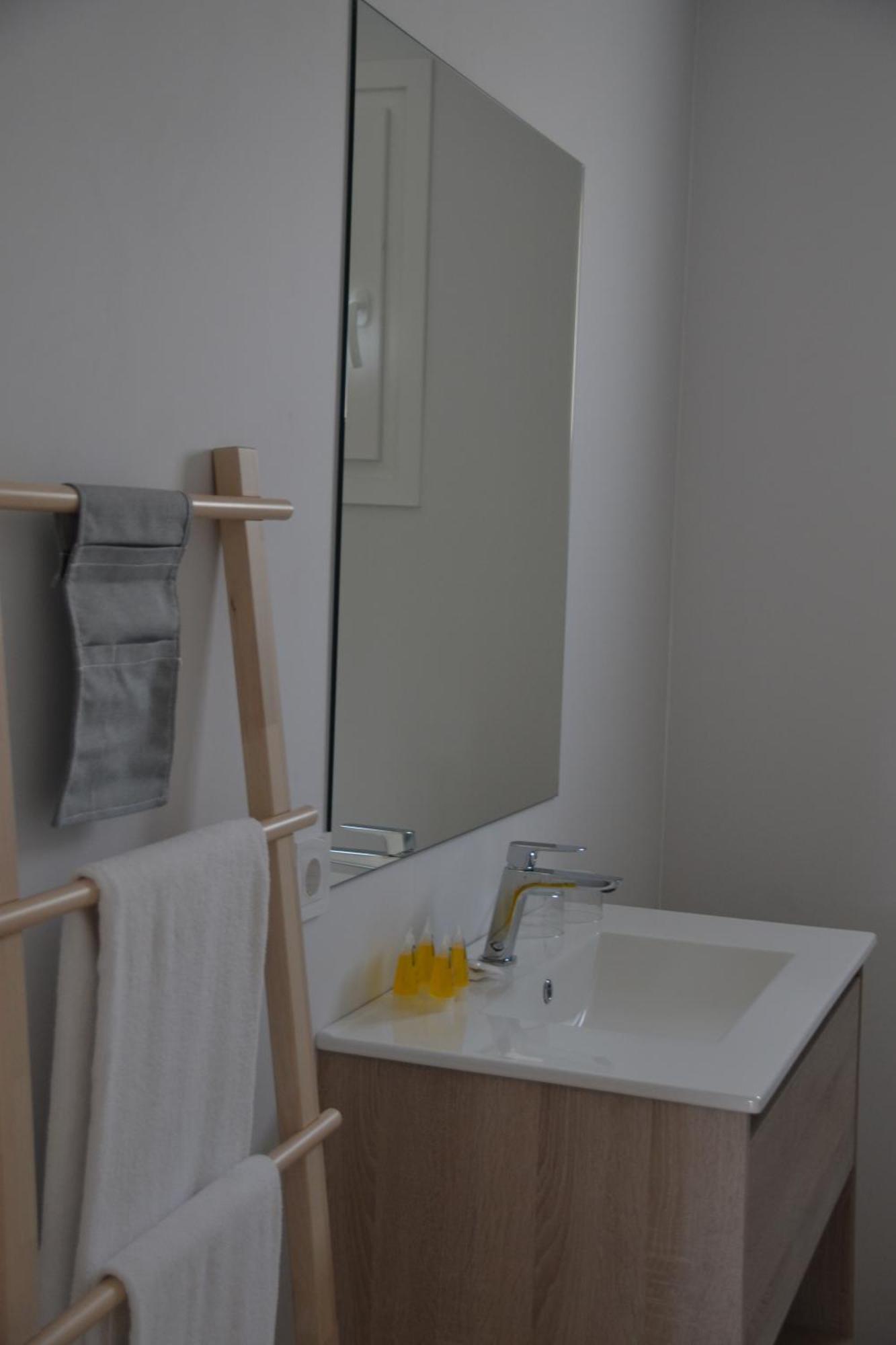 Hotel Misty Cadaqués Εξωτερικό φωτογραφία
