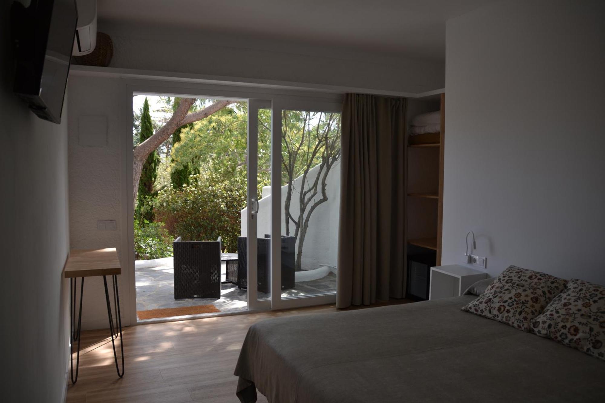 Hotel Misty Cadaqués Εξωτερικό φωτογραφία
