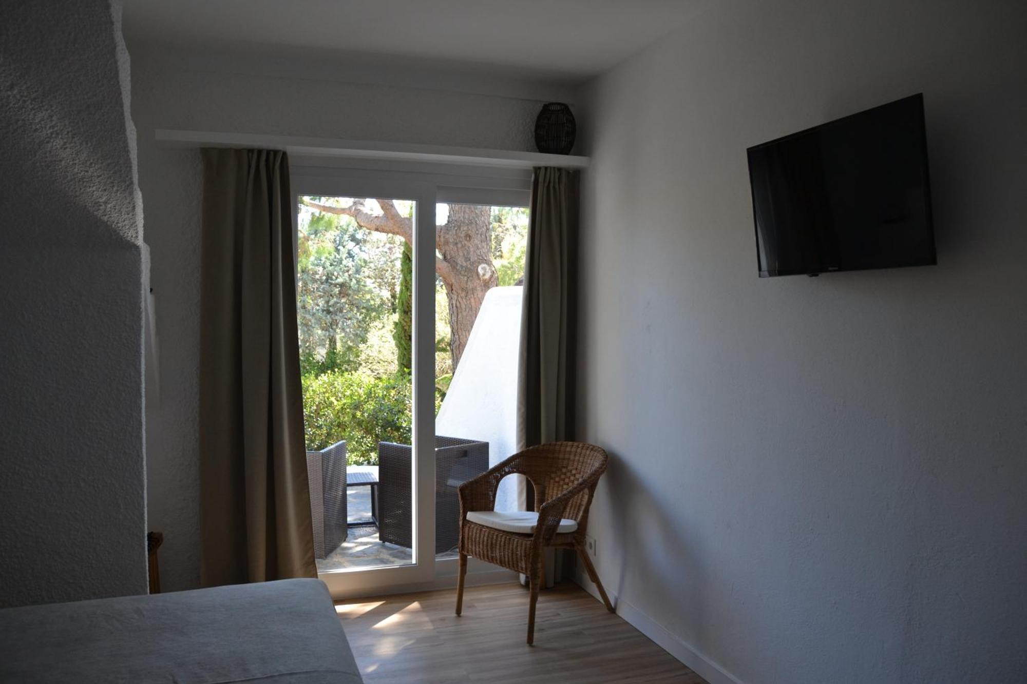 Hotel Misty Cadaqués Εξωτερικό φωτογραφία